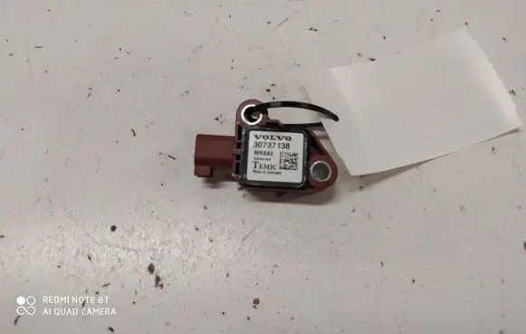 Volvo V50 Airbag deployment crash/impact sensor 30737138 MRSA5 8840A6
