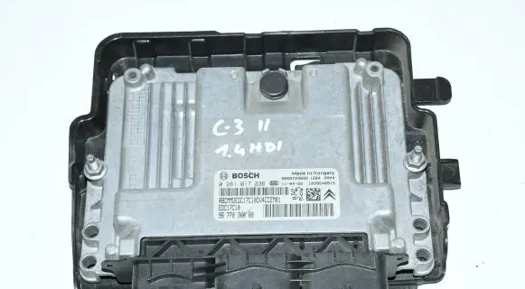 Citroen DS3 Engine control unit/module 9677030080
