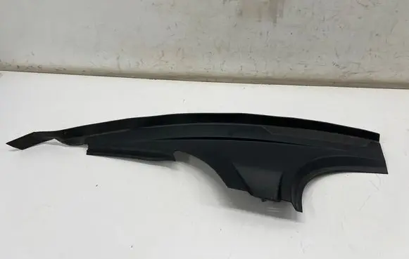 Porsche Taycan 9J1 Fender end trim 9J1863041