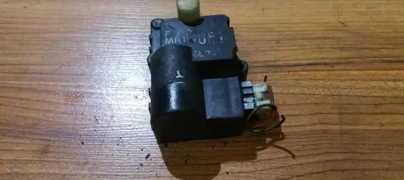 Mitsubishi Galant Air flap motor/actuator mr163651 6l02