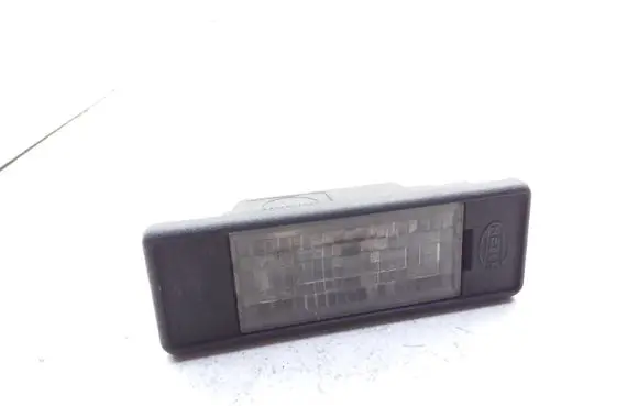 Nissan Primera Number plate light 9635678580