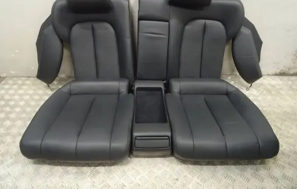 Mercedes-Benz CLK A208 C208 Second row seats 