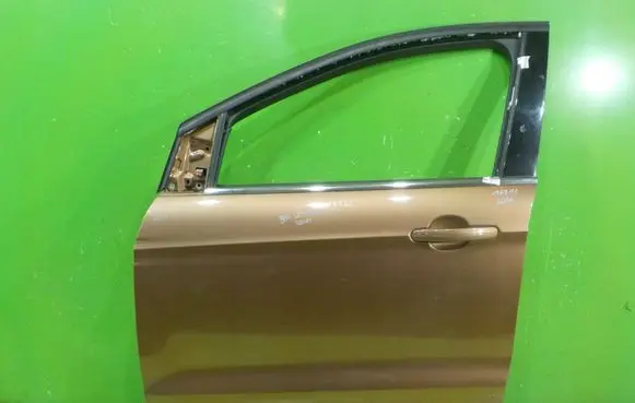Ford Kuga II Front door PRZOD LEWE