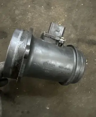 Audi A6 S6 C6 4F Mass air flow meter