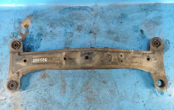 Lexus ES 250 - 300 - 330 Rear coil spring 5120633040