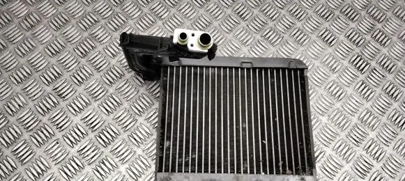 Air conditioning (A/C) radiator (interior)