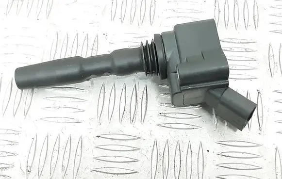 Seat Leon (5F) High voltage ignition coil 04E905110K
