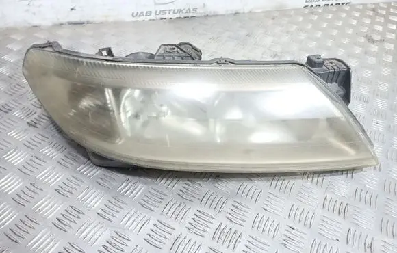 Renault Laguna II Headlight/headlamp 8200002466 89004692