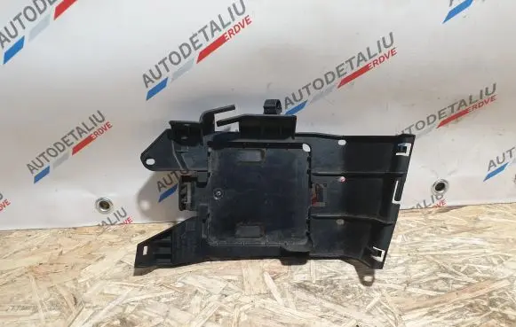 BMW 1 F20 F21 Other engine bay part 7604348 12907604348
