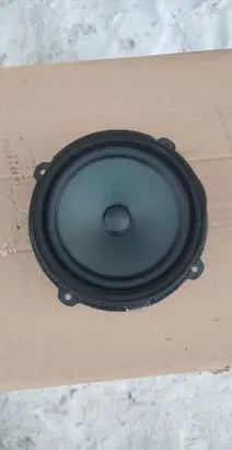 KIA Sportage Front door speaker 96330D9000