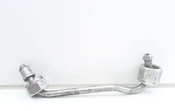 Fuel injector supply line/pipe