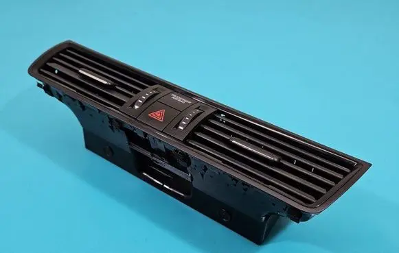 Skoda Rapid (NH) Dash center air vent grill 5JA820951A IMPRK1446345