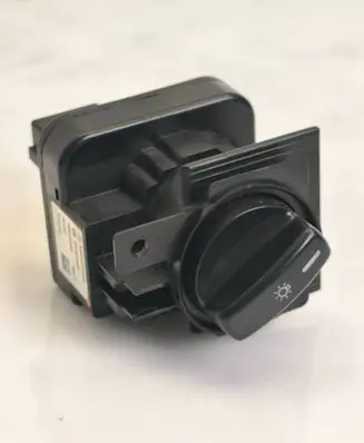Mercedes-Benz B W245 Light switch 1695451004 32220101 0603286