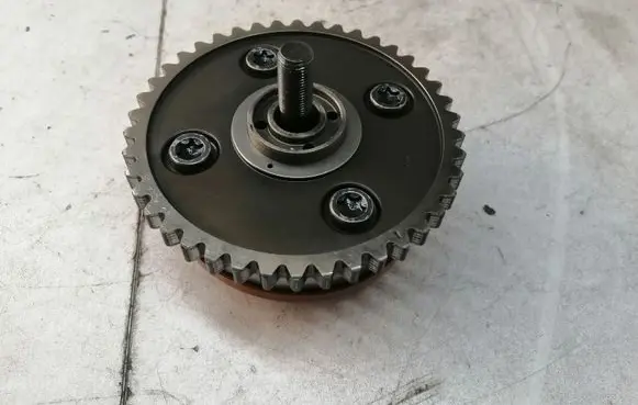 BMW M5 Camshaft pulley/ VANOS 1136730008606 13610513 730008606