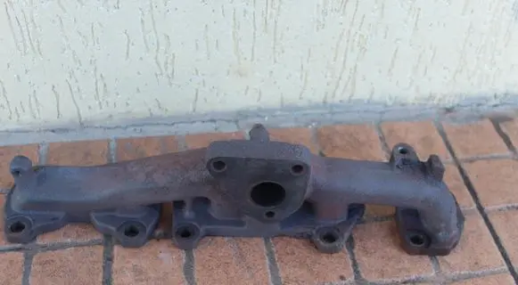 Opel Corsa D Exhaust manifold 73501340