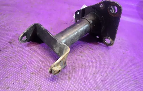 Front bumper foam support bar