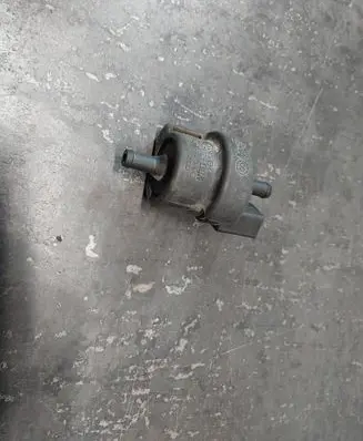 Audi A4 S4 B6 8E 8H Valve vacuum 06B133459D