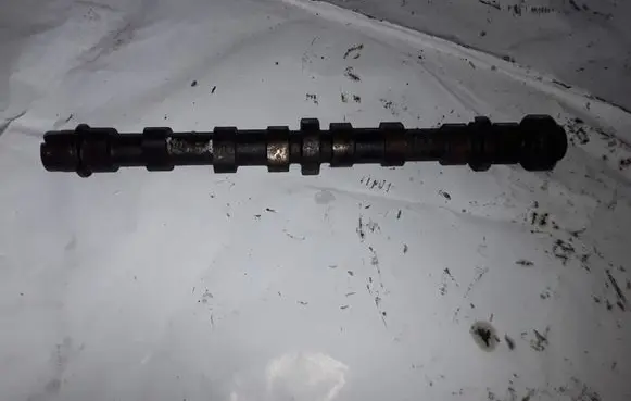 Opel Zafira B Camshaft NOCODE