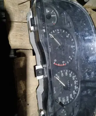 Ford Galaxy Speedometer (instrument cluster) 10C956HB