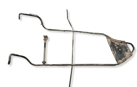 Citroen Jumpy Spare wheel mounting bracket 9812022080