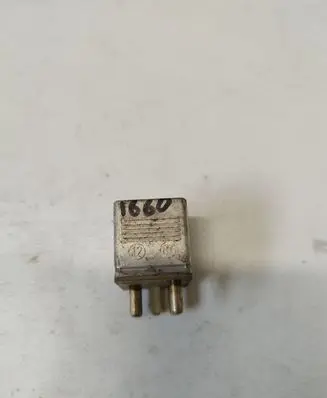 Mercedes-Benz S W126 Other relay 0015420219 SR9850