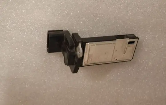 Chevrolet Camaro Mass air flow meter 20787043 AFH70M78