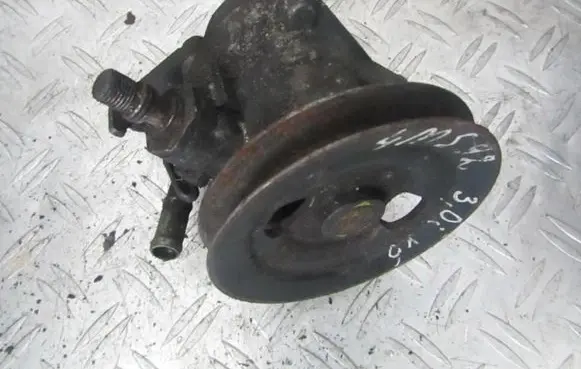 Mitsubishi Sigma Power steering pump