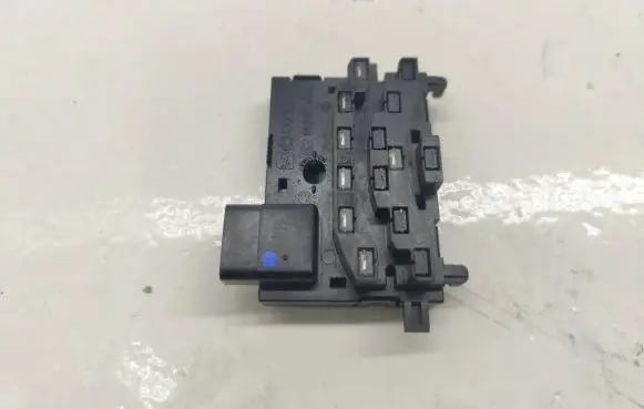 Volkswagen Golf V Steering angle sensor 1K0959654 01677292 00203500