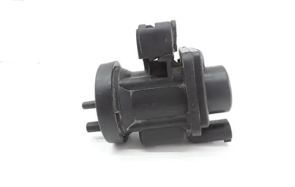 Mercedes-Benz Vito Viano W639 Turbo solenoid valve A0005450427