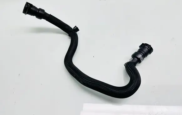 Citroen C5 Aircross Engine coolant pipe/hose 9822415180