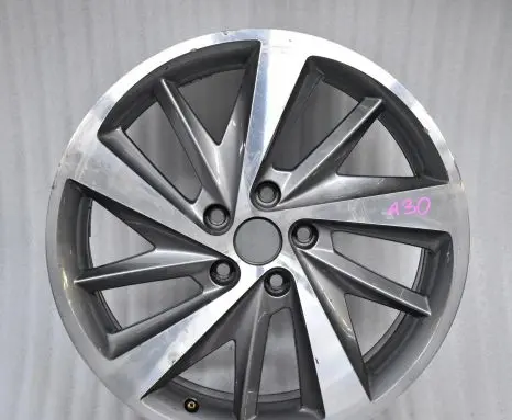 Seat Leon (5F) R18 alloy rim 