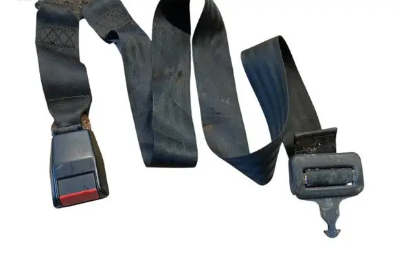 Ford Sierra Middle seatbelt (rear) 84BBA60044AA