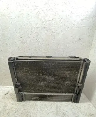BMW 3 E90 E91 Radiator set 9169526 781291301