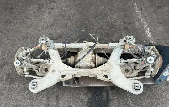 Mercedes-Benz E W211 Rear axle beam 2113505104 045645109 1265267