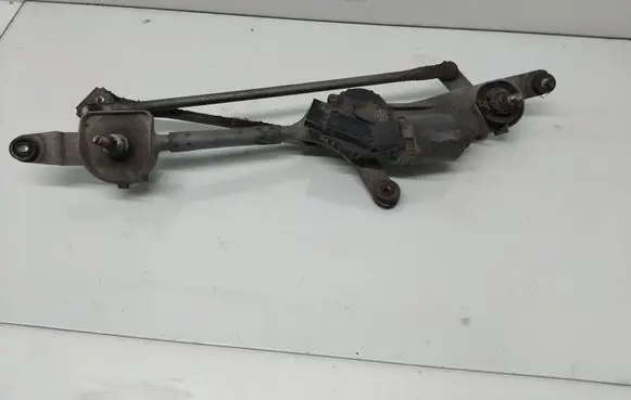 Opel Insignia A Front wiper linkage and motor 13227392 AV1590601414