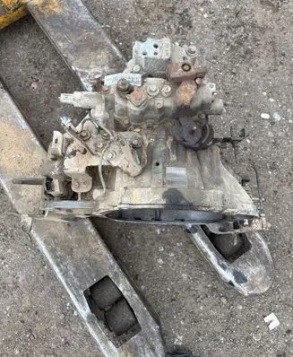 Hyundai i30 Manual 5 speed gearbox S61767 569985