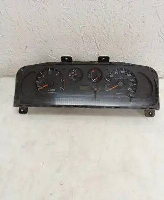 Speedometer (instrument cluster)