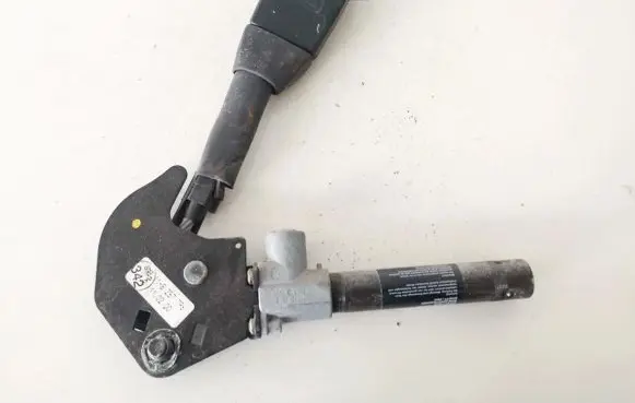 BMW 5 E39 Front seatbelt buckle 72118257796 7211-8257796