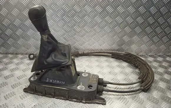 Skoda Octavia Mk2 (1Z) Gearbox retarder lever 1K0711049BM