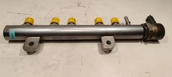 Lancia Thema Fuel main line pipe 35032008F