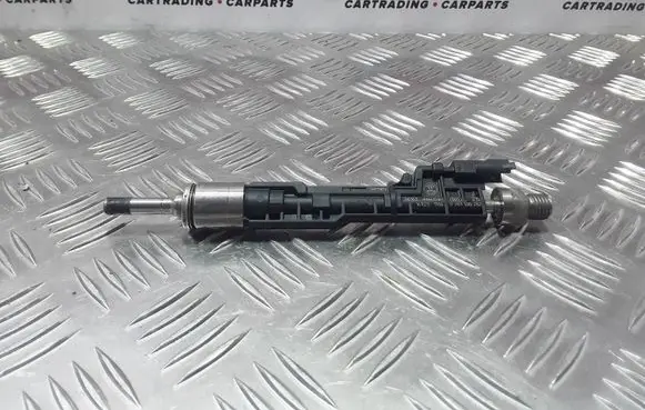 BMW X6 M Fuel injector 13648627842 10213541