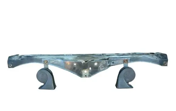 Top upper radiator support slam panel