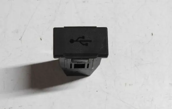 Mitsubishi ASX Voltmeter P565631rt6