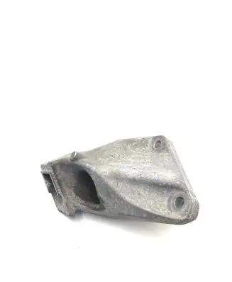 BMW 5 F10 F11 Engine mounting bracket 6777622
