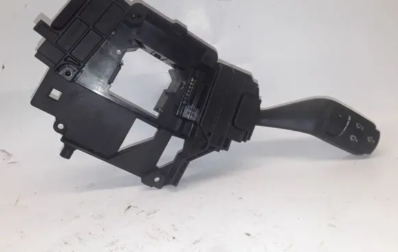 Ford Focus C-MAX Wiper control stalk 17D940