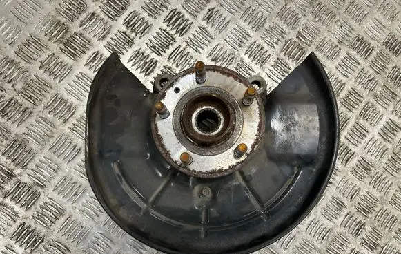 Buick Encore I Front wheel hub 94524773 95286840