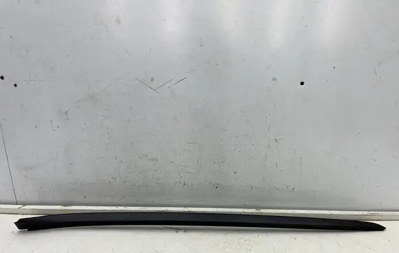 KIA Pro Cee'd III Windshield trim 86134-j7000