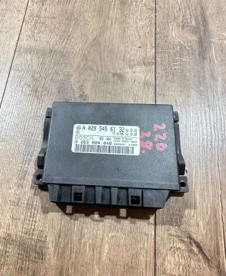 Mercedes-Benz S W220 Parking PDC control unit/module A0295456132 0263004048