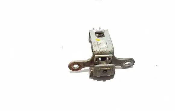 Loading door lock