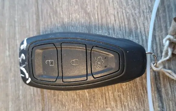 Ford Kuga III Ignition key/card K1BT15K601AD